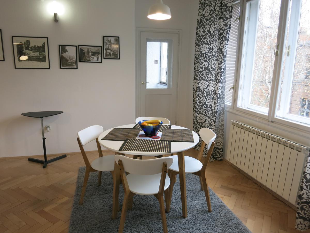 The Riverside Apartment - Downtown Sarajevo Bagian luar foto